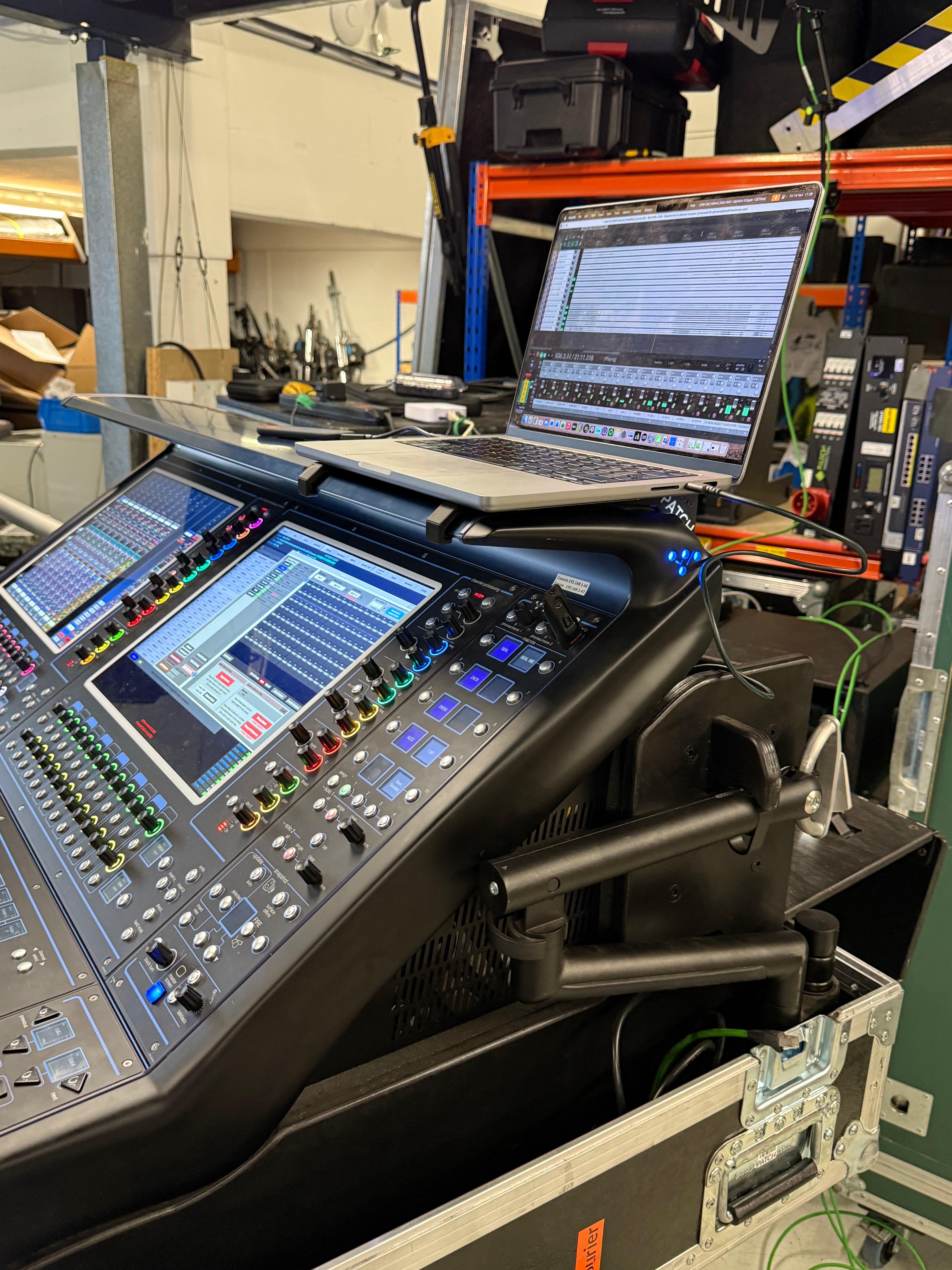 DiGiCo Q338/326 Light Bar Topper (pair) – Patch Productions